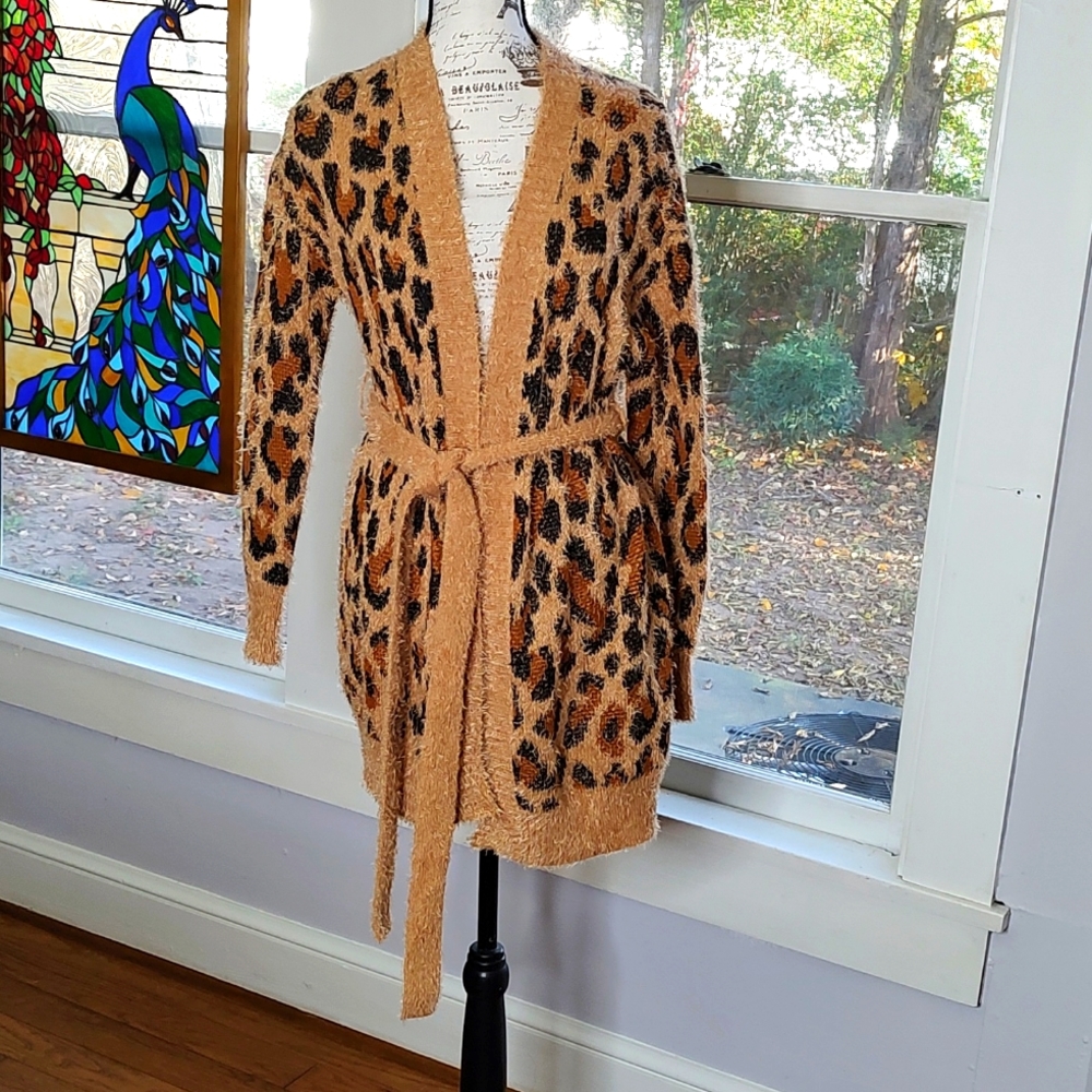 Wonderly NWT Leopard Print Cardigan Sweater SZ: S Open Front Soft And War…